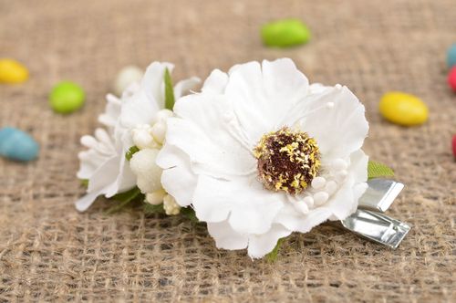 Beautiful handmade designer artificial flower hair clip for a girl - MADEheart.com