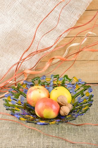 Assiette en verre technique de fusion faite main pour fruits et bonbons - MADEheart.com