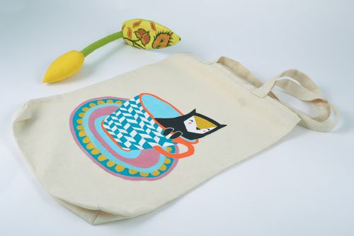 Textile bag with unusual drawing - MADEheart.com