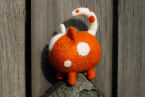 Валяная игрушка ручной работы кот игрушка из шерсти рыжая мягкая игрушка - MADEheart.com