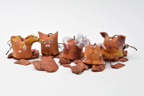 Керамика ручной работы керамические колокольчики колокольчики из глины животные - MADEheart.com