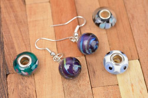 Pendientes originales hechos a mano aretes artesanales bisutería fina  - MADEheart.com