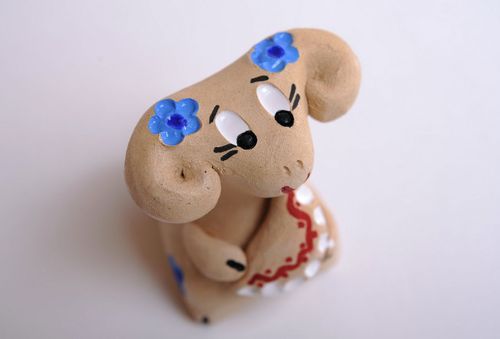 Schöne Lippenpfeife aus Weißton Schaf mit Teigtasche - MADEheart.com