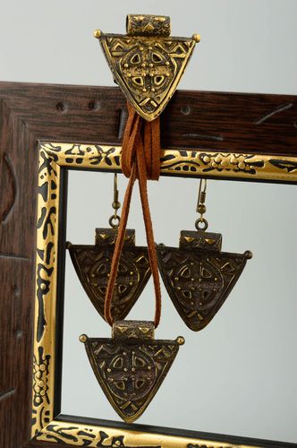 Parure de Bijoux en bronze fait main Boucles doreilles pendentif bague - MADEheart.com