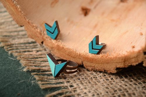 Handmade Schmuck Holz Ring Ohrstecker aus Holz Damen Schmuck Set schön - MADEheart.com