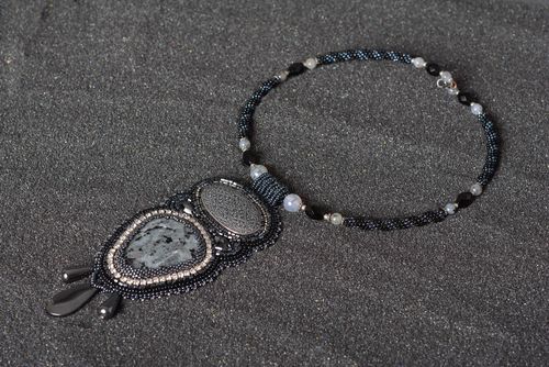 Collar hecho a mano estiloso bisutería de moda original accesorio para mujer - MADEheart.com