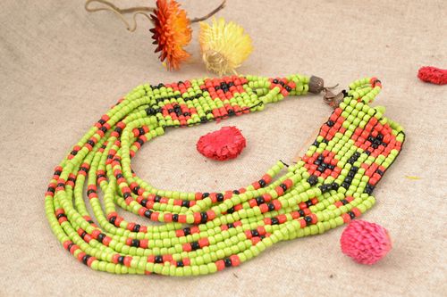 Multirow beaded necklace in ethnic style - MADEheart.com