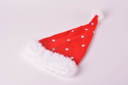 Вязаная шапка ручной работы зимняя шапка красная новогодняя шапка праздничная - MADEheart.com