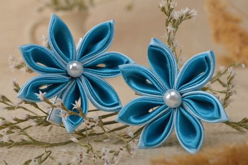 Handcrafted jewelry set 2 flower hair clips kanzashi flowers gifts for kids - MADEheart.com