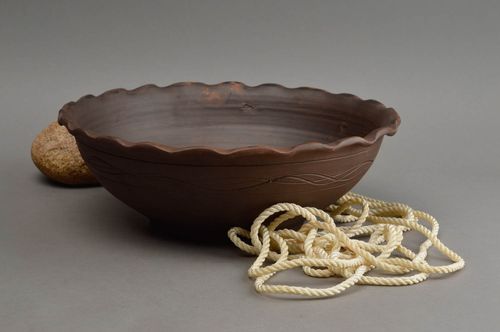 Bol en argile fait main brun saladier vaisselle originale technique de poterie - MADEheart.com