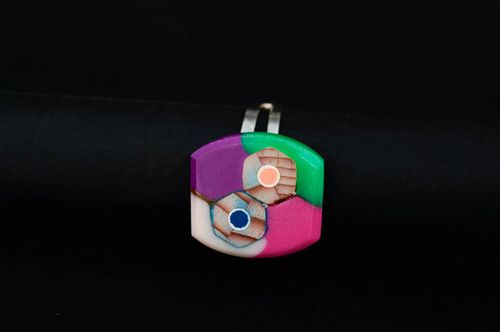 Bague carrée Bijou fait main crayons argile multicolore Cadeau pour femme - MADEheart.com