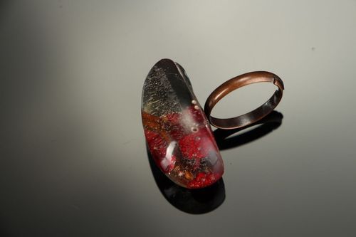 Ring with epoxy resin - MADEheart.com