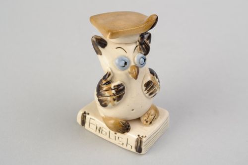 Lustige kleine keramische Figur Uhu mit Bemalung Handarbeit künstlerisch - MADEheart.com
