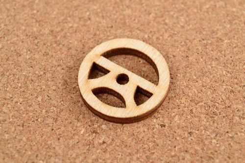Handmade Holzartikel zum Bemalen Scrapbooking Material Figur aus Holz  - MADEheart.com