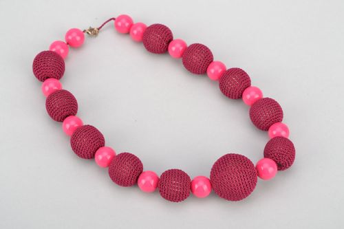 Sling necklace for mothers - MADEheart.com