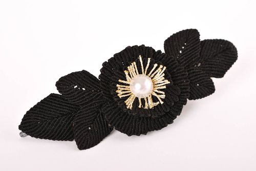 Pince cheveux bec faite main Barrette fleur noire macramé Accessoire cheveux - MADEheart.com