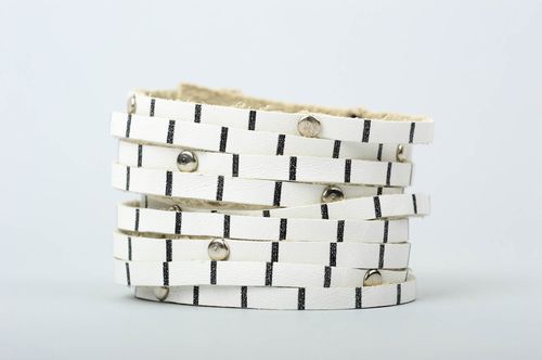 Unusual handmade wrist bracelet leather bracelet designs costume jewelry - MADEheart.com
