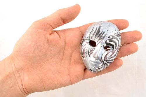 Handmade clay souvenir mask with acrylic painting - MADEheart.com