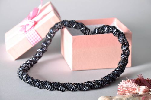 Laced beaded cord - MADEheart.com