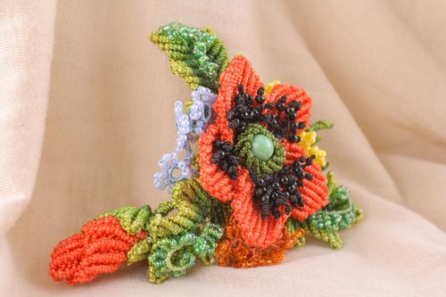 Aplicação para vestido decoração feita á mão  - MADEheart.com