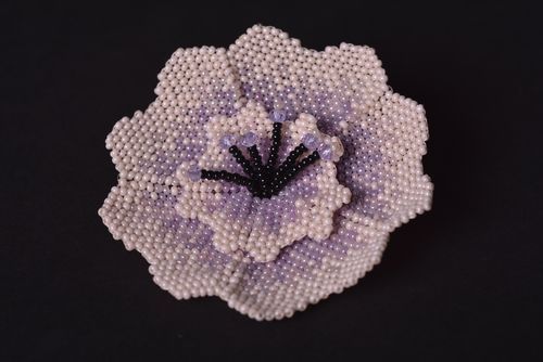 Broche fleur Bijou fait main en perles de rocaille Accessoire pour femme - MADEheart.com