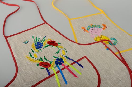 Bestickte Schürze aus Stoff für Damen - MADEheart.com