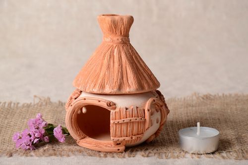 Brûleur à huile aromatique en forme de maison en argile fait main bougeoir - MADEheart.com