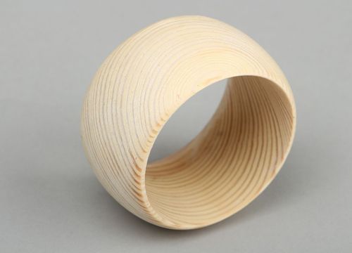 Широкий деревянный браслет  - MADEheart.com