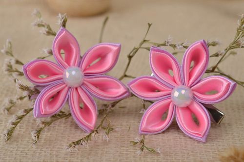 Pinces cheveux fait main Barrettes cheveux fleurs roses Bijoux fille 2 pièces - MADEheart.com