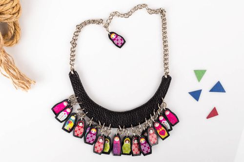 Handmade leather necklace unusual accessory with charms stylish jewelry - MADEheart.com