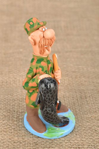 Statuina in ceramica fatta a mano soprammobile divertente souvenir originale - MADEheart.com