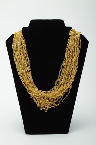 Homemade crochet necklace with beads - MADEheart.com