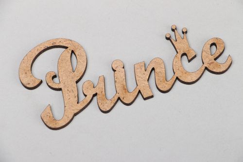 Handgemachtes Chipboard Prince - MADEheart.com