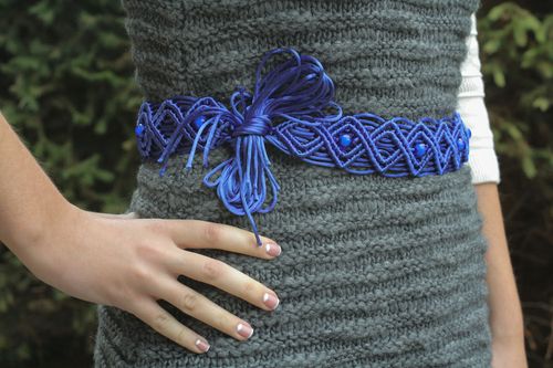 Cintura da donna intrecciata fatta a mano cinghia di fili in colore blu - MADEheart.com