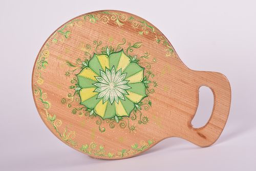 Tagliere in legno dipinto fatto a mano con manico a mano accessori cucina - MADEheart.com