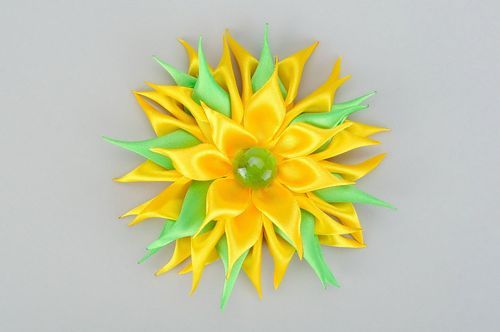 Flor colorida de tecido  - MADEheart.com