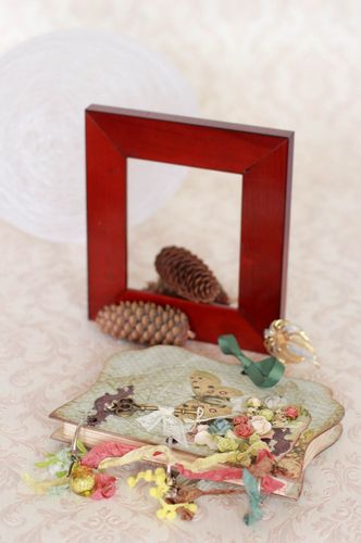 Handgemachtes Vintage Artbook in Scrapbooking Technik für Skizzen und Schreiben - MADEheart.com