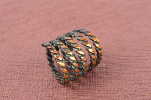 Bague spirale Bijou fait main en cuivre design de créateur Cadeau femme - MADEheart.com