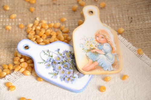 Handmade fridge magnet souvenir magnet 2 pieces small gifts decorative use only - MADEheart.com