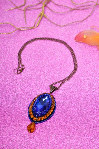 Modeschmuck Anhänger handgefertigt Glasperlen Schmuck Designer Accessoire  - MADEheart.com