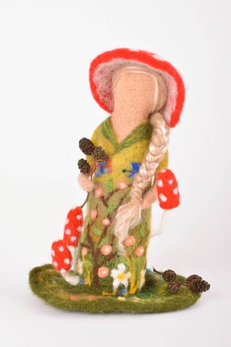 Gefilzte Figur handmade ausgefallener Dekoartikel Kinderzimmer Deko originell - MADEheart.com