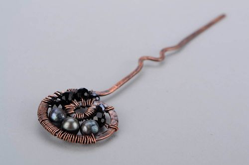 Hairpin with black pearl and crystal - MADEheart.com
