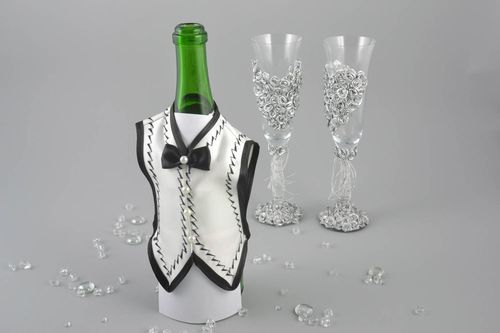 Small handmade designer beautiful wedding bottle cover white and black Groom - MADEheart.com
