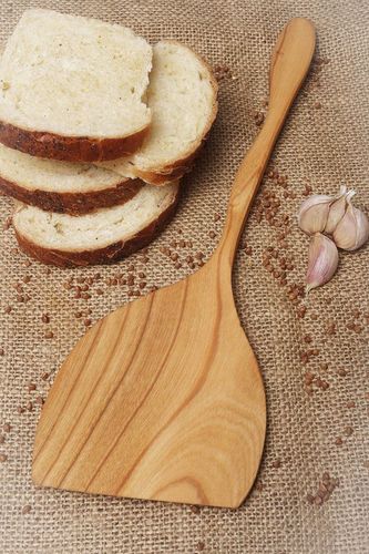 Pá de madeira para cozinha - MADEheart.com