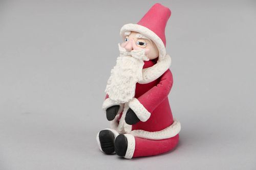 Statuette de Père Noël en pâte polymère faite main - MADEheart.com
