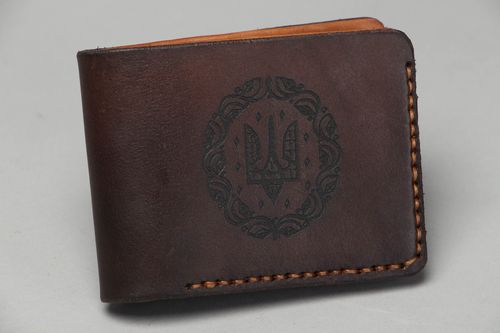Mens genuine leather wallet Trident - MADEheart.com
