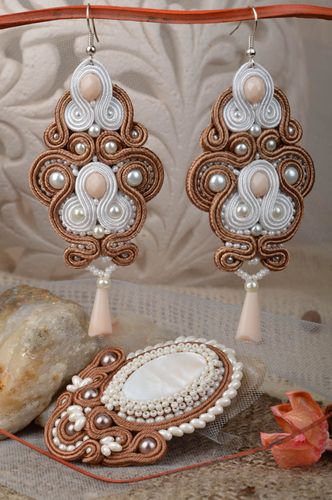Orecchini e spilla fatti a mano in tecnica di soutache gioielli donna - MADEheart.com