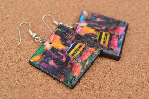 Handgemachte Ohrringe aus Ton in Decoupage Technik rechteckig Taxi wunderschön - MADEheart.com