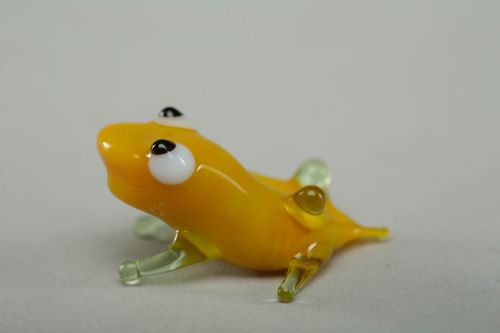 Handmade glass statuette Yellow Frog - MADEheart.com