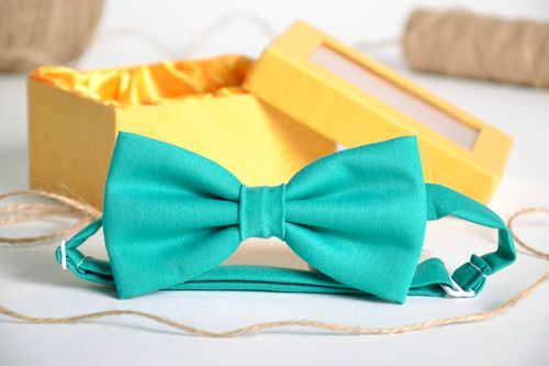 Cotton blue bow tie  - MADEheart.com